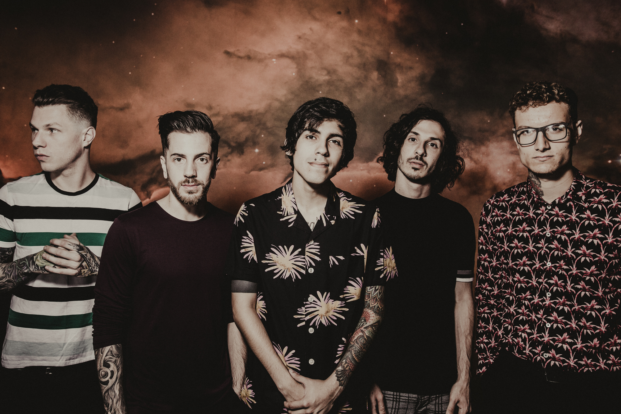 SOLD OUT! CROWN THE EMPIRE THE RETROGRADE TOUR WITH BLESSTHEFALL